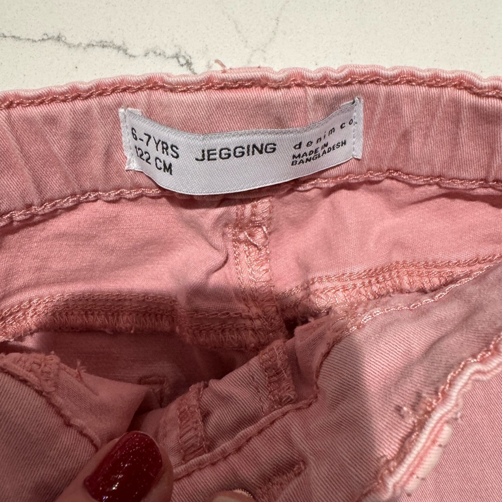Two Pairs Girls Denim Jeggings 6-7 - Picture 3 of 6